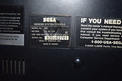 Sega Genesis 1601 Bundle Controller, Power Supply, Toy Story – For Parts Repair
