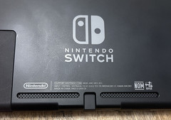 Nintendo Switch V2 Bundle W/ Case, 2 Games, OEM HDMI & Power Cord – TESTED