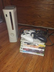 250GB Microsoft XBox 360 Pro White Video Game Console Gaming System HD Bundle