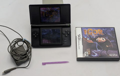 Nintendo DS Lite Handheld Console Blue USG-001 1 Game, Charger Included