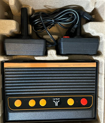 Atari Flashback 9 HDMI Retro Console Built-in Games 1200 2 Controllers AtGames