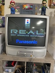 Panasonic REAL 3DO Console Bundle Powers On Doesn’t Read Disc. Free Ship!