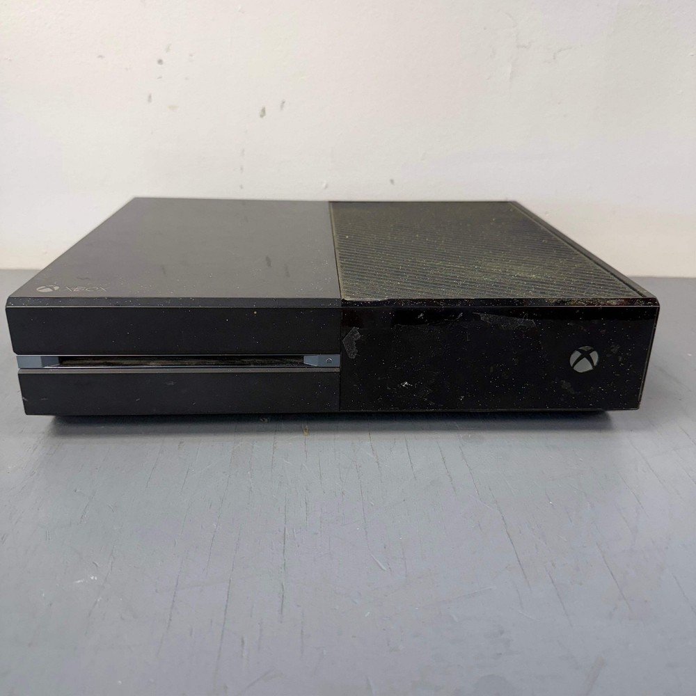 Microsoft Xbox One 500GB Console Gaming System Only Black 1540