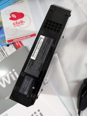 Nintendo Wii Black Console RVL-101 American Heart Association Box Bundle 5 Games