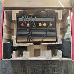Atari Flashback 5 Classic Game Console Collectors Edition 92 Games 2014