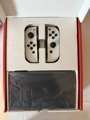 Nintendo Switch OLED Console Bundle 4 games, Extra controllers, original box!