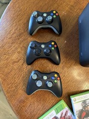 Microsoft Xbox 360 Elite Console – Black