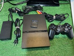 Sony PlayStation 2 Slim Console SCPH-77001 W/ Controller, Cables, 8MB Card, Game