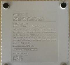 Super Nintendo SNES Mini Classic Edition CLV-201, 2 10ft extensions, Case