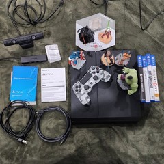 Sony PlayStation 4 500 GB CUH 1215A PS4 Home Console Bundle – Works Tested