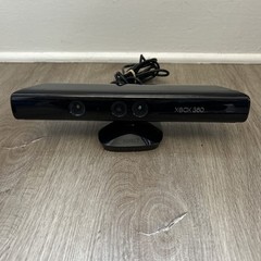 Xbox 360 Kinect Bundle Sensor Bar 1414 with 3 Games & Power Cord Tested Working