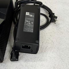 Xbox 360 E Console Kinect Bundle w/ Wireless Controller Games Cords 250gb Tested