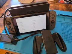 Nintendo Switch Console Bundle with Gray Joy-Cons (HAC-001)