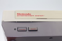 Nintendo NES Console Bundle w/Controllers, Gun, Manual, Inserts Tested