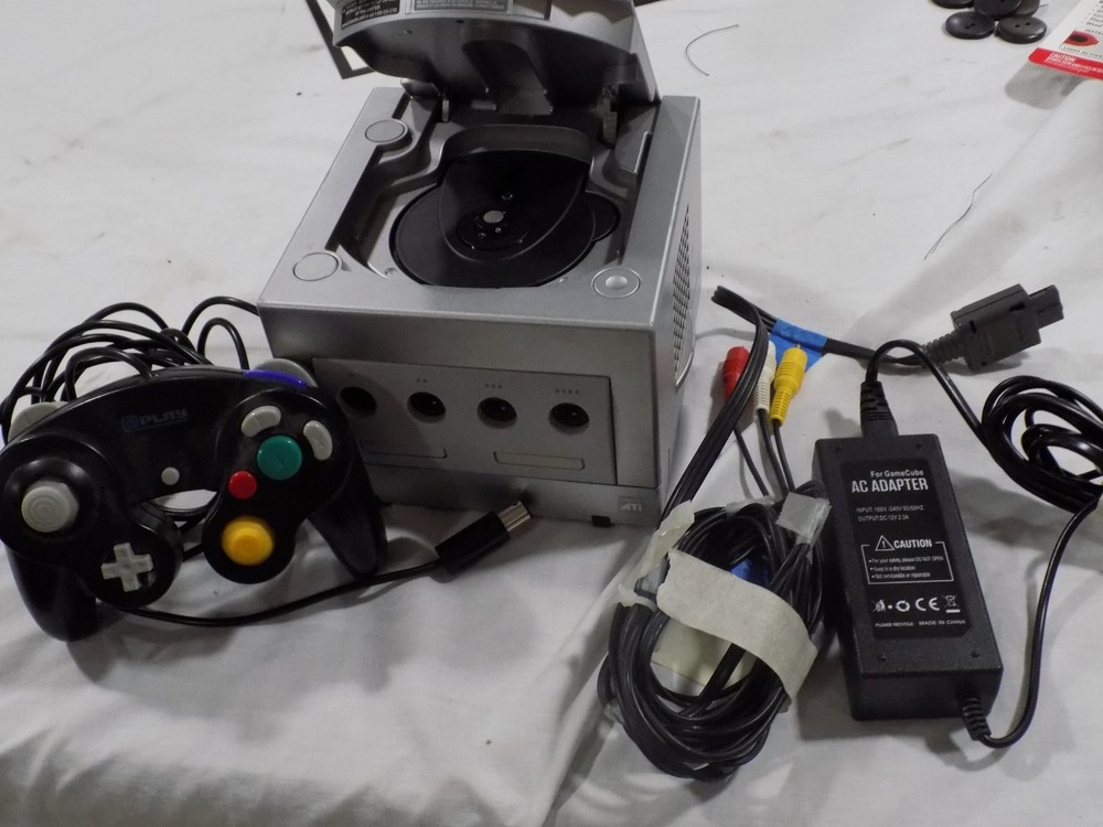 Nintendo GameCube Platinum Console – Aftermarket Controller-Cords Included-Play