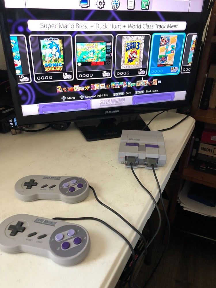 Nintendo Super NES Control Deck Mini SNES Classic Edition CLV-201, 2 Controllers