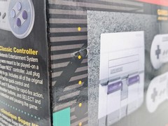 Authentic SNES Super Nintendo Entertainment System Classic Edition W/ 21 Games