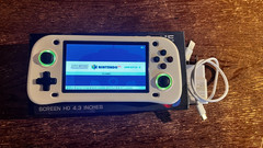 G28 Retro Handheld Video Game Console Linux System 4.3 Inch White 128gb