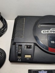 Sega Genesis 16-Bit 1601 Console Controller and Cables – TESTED With Global Glad