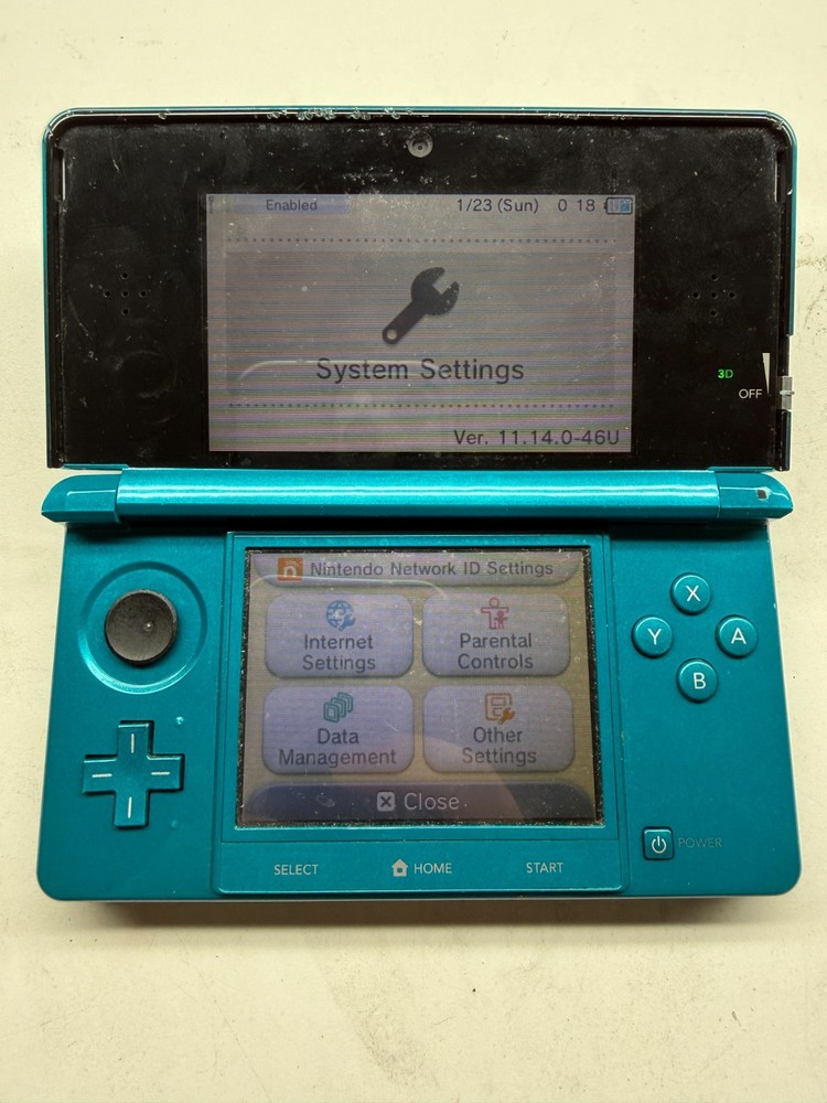 Nintendo 3DS Handheld System – Aqua Blue w/ Charger