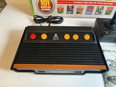 Atari Flashback 7 Classic Game Console 101 Games Frogger Centipede 2016 NIB