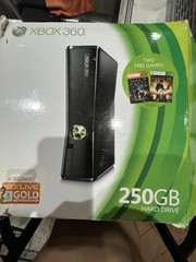 Microsoft Xbox 360 S 250GB Black Console w/ Kinect, 1080p NTSC-U/C