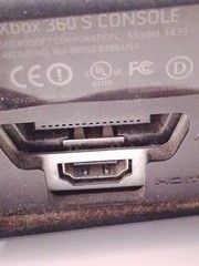 Authentic XBOX 360 Console S+Pick Kinect Neck Is Broken But Can Adjust 4GB 250GB