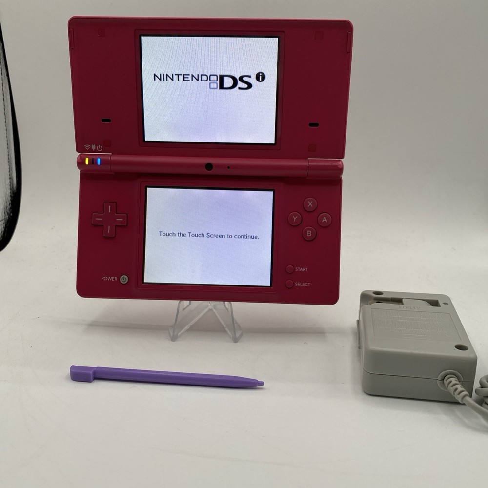 Nintendo DSi Hot Pink – Bundle Excellent Condition