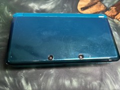 Nintendo 3DS 2GB OG box, Tested and fully functional.