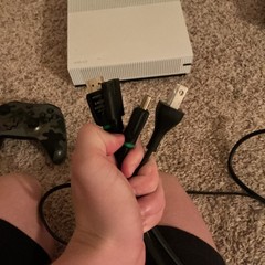 Microsoft Xbox One 500GB White Console Bundle 3 Controllers 4 games Works