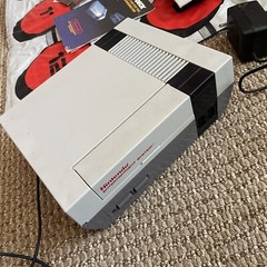 Nintendo NES BUNDLE Console ZAPPER Power Pad 2 Controller CLEANING KIT 3in1 Game