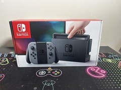 Nintendo Switch Console System Grey/Gray Joy-Cons CIB Great Condition