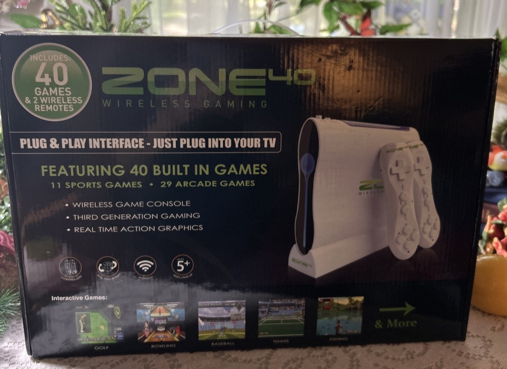 ZONE 40 WIRELESS GAMING Console With 2 Wireless Controllers 40 Plus Games