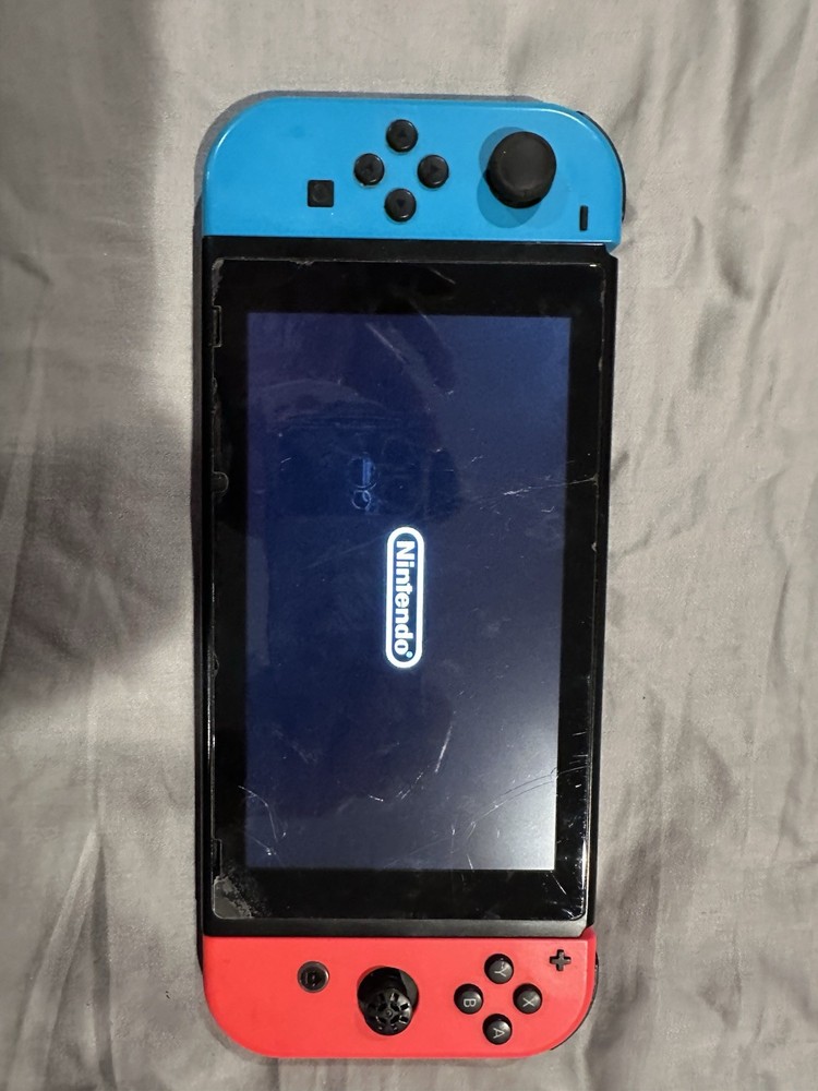 Nintendo Switch Console Handheld Mode Blue Red Joy-Con USB-C Headphone Jack