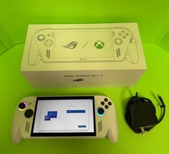 Asus ROG Xbox Ally 7″ FHD 120Hz Gaming Handheld AMD Ryzn Z2 A 16GB 512GB SSD
