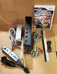 Nintendo Wii Console in Black, Gamecube Compatible + super smash bros brawl game