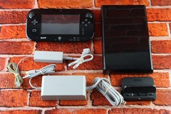Nintendo Wii U Console Bundle with Game Pad 32GB for Parts/Repair AS IS