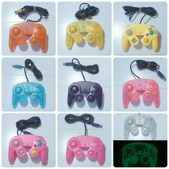 Various Colors Nintendo GameCube Console DOL-001 (USA) and Controllers Reshelled