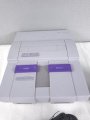 Super Nintendo SNES Console Bundle Tested Working 2 Games Reset Button Broken