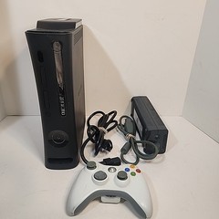 Microsoft Xbox 360 Elite 120GB Console Bundle OEM Controller Cords