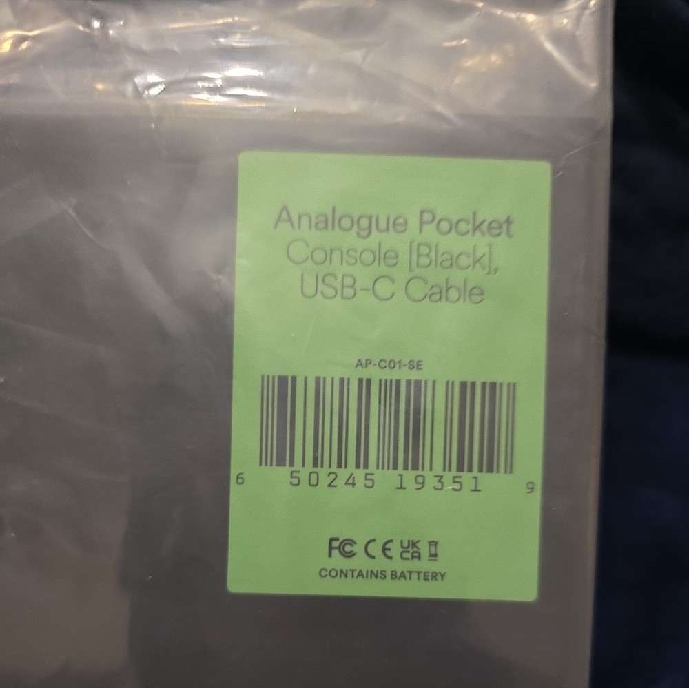 Analogue Pocket AP-C01-SE – Console Black [NEW IN BOX]