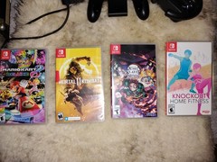 Nintendo Switch V1 Console Bundle COMPLETE SET w Games, extra Accessories
