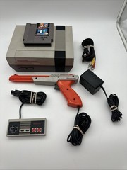 Nintendo NES Console BUNDLE Mario Duck Hunt Zapper Gun & Controller TESTED