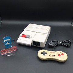 Nintendo New Famicom Console AV HVC-101 Controller Made in Japan NES Tested