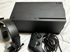 Xbox Series X 1 TB SSD Console w/ Controller – Model 1882 – A10 Headset