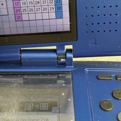 Broken Nintendo DS Handheld Game Console NTR-001 For Parts BROKEN With Game