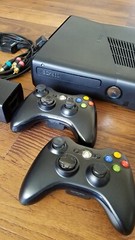 Microsoft Xbox 360 Bundle 250GB Matte Black Console w/ HD/DVD Player & 10 Games