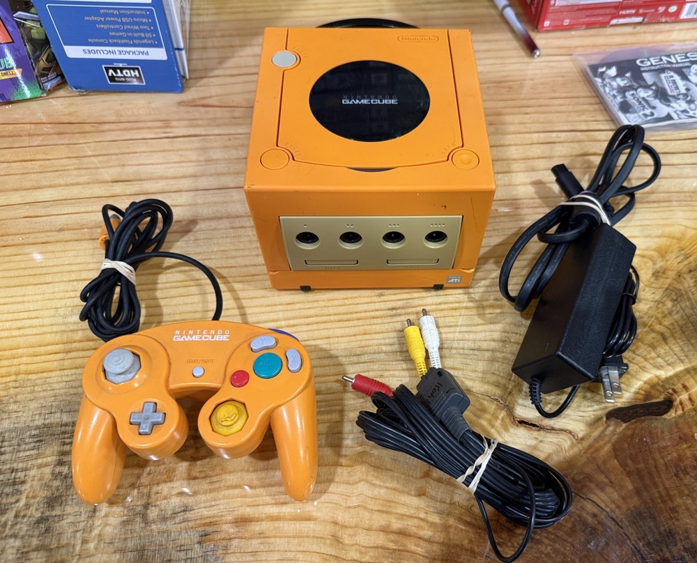 Nintendo GameCube Console Spice Orange[JP Region] (Parts & Repair)