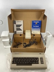 Commodore C64C Personal Computer System Game Vintage NTSC Boxed