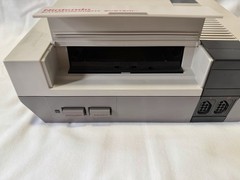 Nintendo NES Console Bundle Mario Duck Hunt Zapper Controllers Cables Manuals